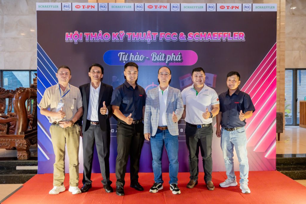 Phụ Tùng Theo Xe